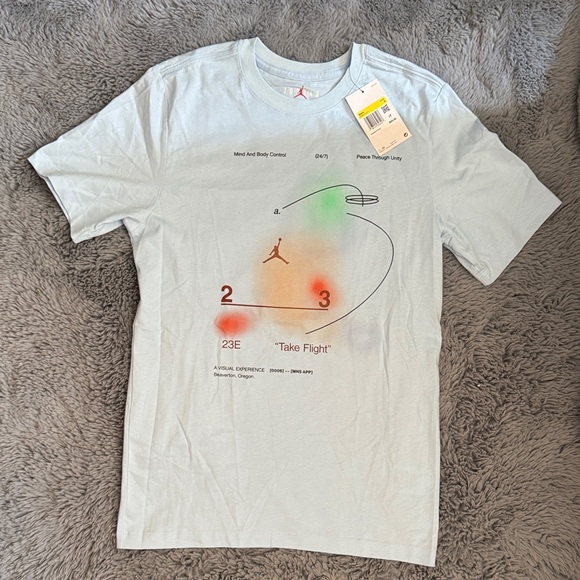 Jordan "Take Flight" Graphic Tee Size S NWT - Picture 1 of 4
